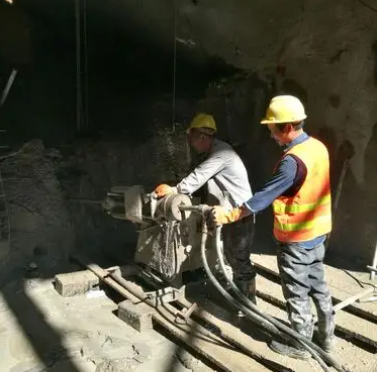 恩阳水下抗分散灌浆料特点 水下不分散注浆料介绍