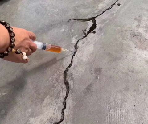 恩阳混凝土裂缝修补技术详解​